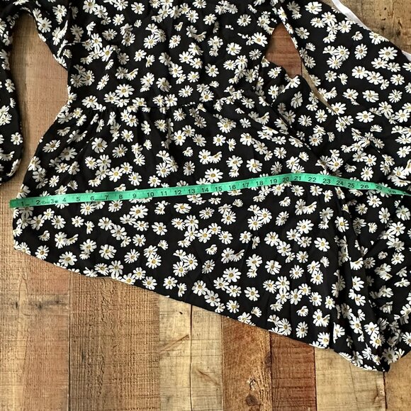 Missguided High Neck Smock Midi Dress With Daisy Print Pattern size 4 - Picture 4 of 9